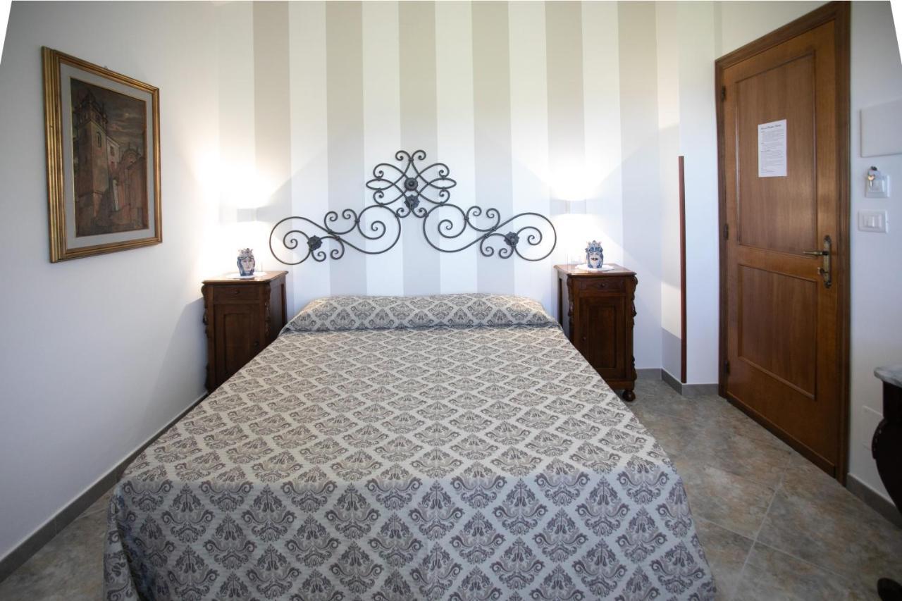 Bed & Breakfast Elisabeth Тропея Экстерьер фото